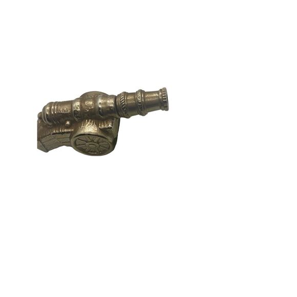 VNT AVON Revolutionary Cannon Spicy After Shave 2 Fl Oz Bottle - Picture 5 of 10